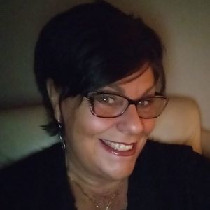 Meet your Posher, Tina